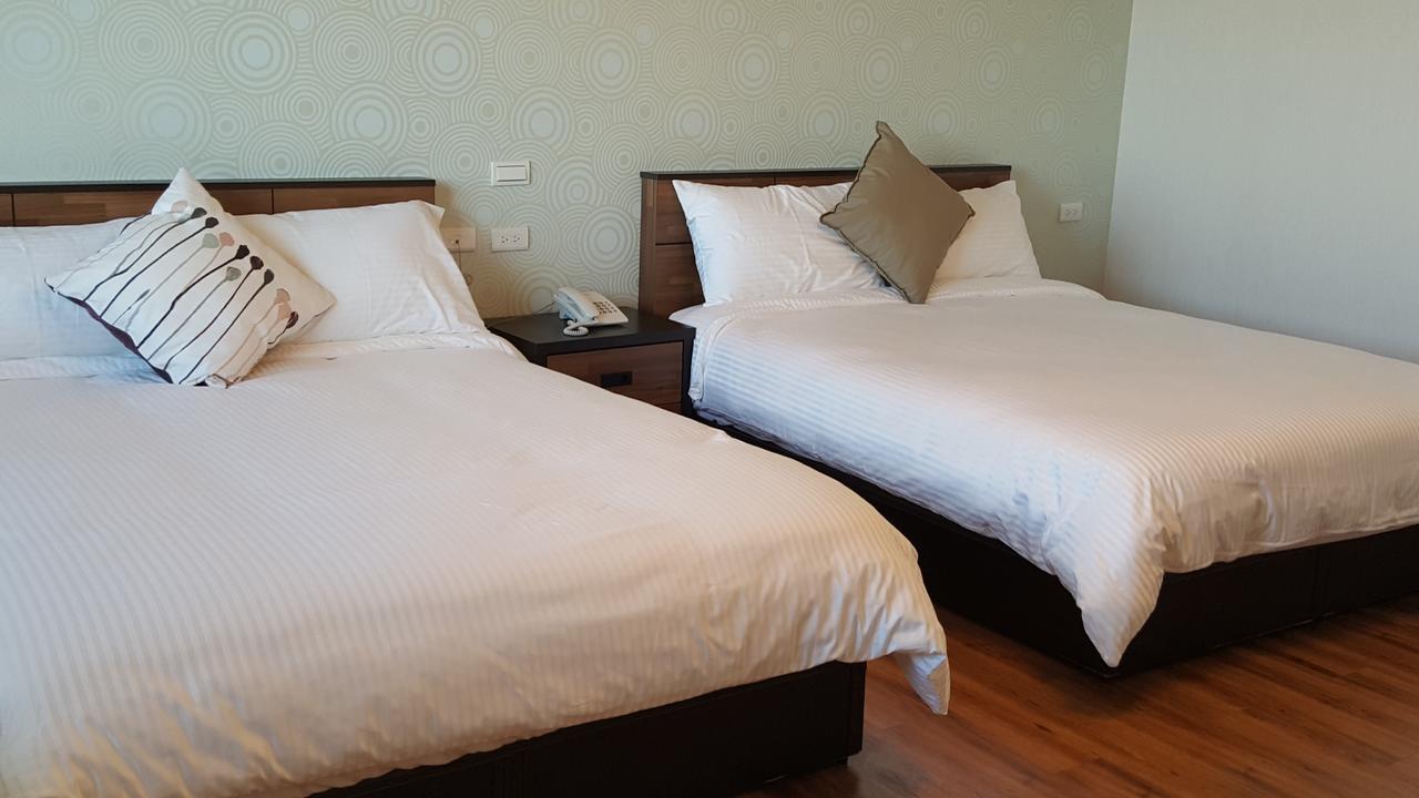Chi House Hotell Miaoli Exteriör bild